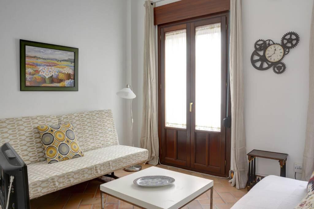 Apartamento Santa Cruz Севилья Экстерьер фото